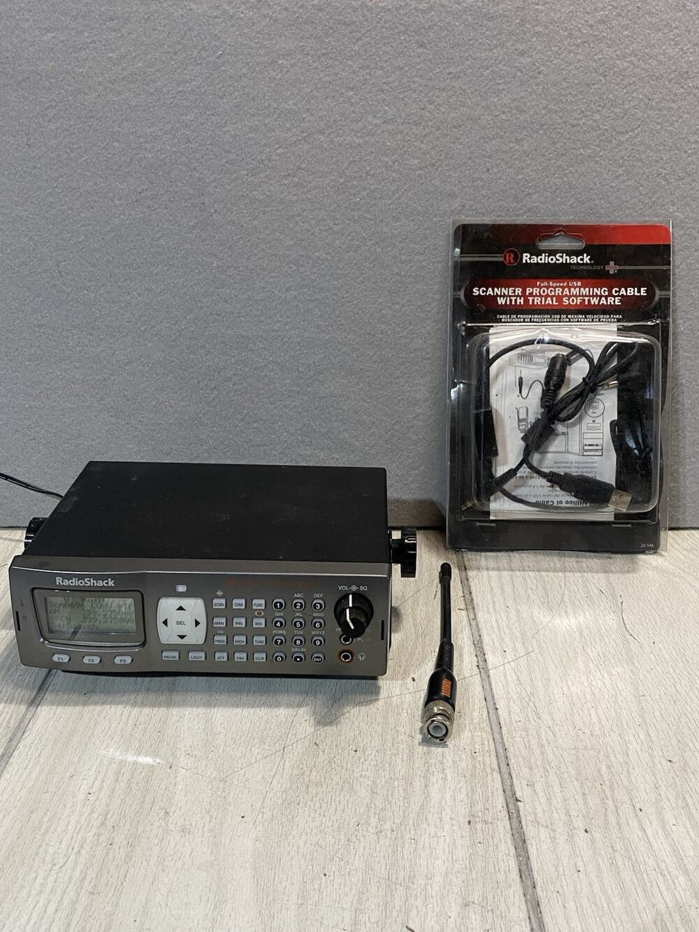 RadioShack PRO-197 Digital Trunking Scanner w/ Power Supply Antenna